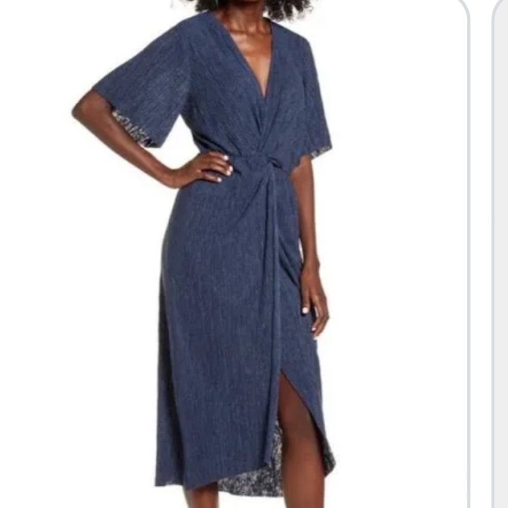 BRAND NEW WITH TAGS All in Favor Dolman Plisse Midi Dress Navy Blue